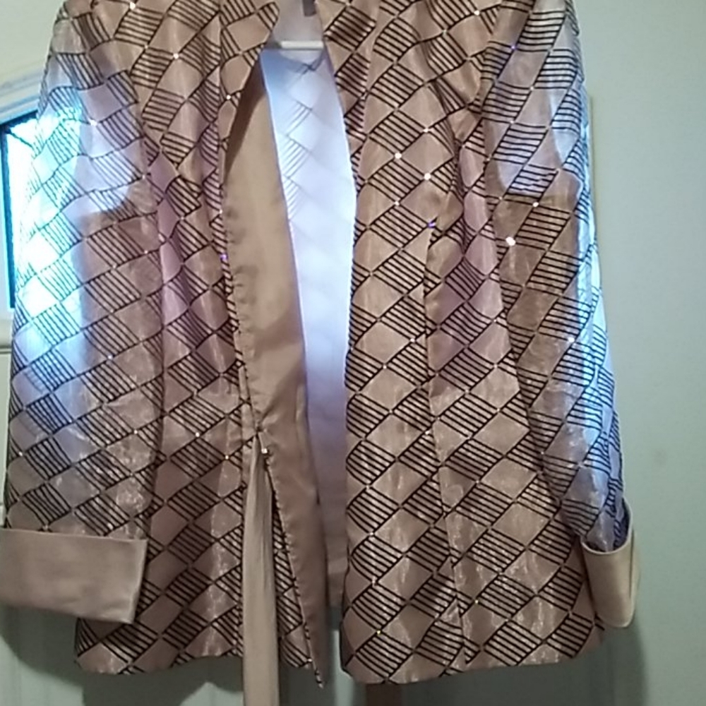 Ljacket and tip - Picture 3 of 3